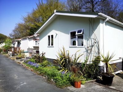 Improve Your Home's Energy Efficiency with Exterior Skirting!